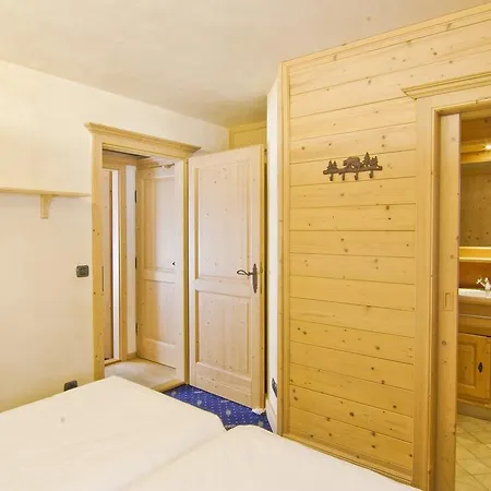 Neva Apartman